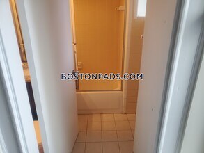 62 Boylston St in Boston, MA - Building Photo - Building Photo