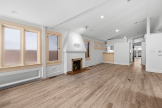 525 Grand Blvd in Los Angeles, CA - Building Photo - Building Photo