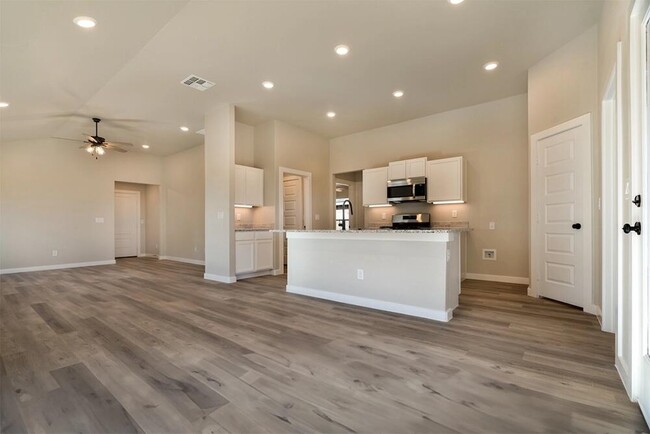 3524 Turner Ave in Lubbock, TX - Building Photo - Building Photo