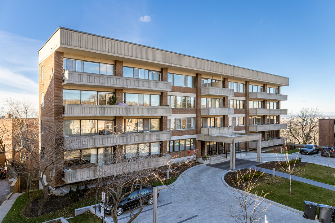 4660 Bonavista Av in Montréal, QC - Building Photo