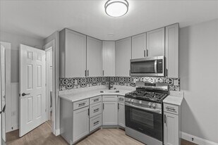 88-94 Lafountain St in Burlington, VT - Building Photo