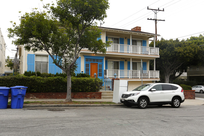 1261 Princeton St in Santa Monica, CA - Building Photo - Building Photo