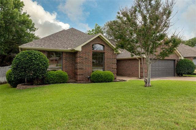2117 Aspenwood Dr N in Grapevine, TX - Building Photo - Building Photo