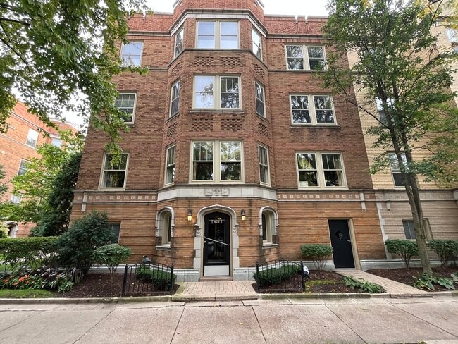 property at 623 Washington Blvd