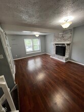 9445 Timber View Dr in Indianapolis, IN - Building Photo - Building Photo
