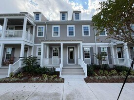 2444 Celebration Blvd in Kissimmee, FL - Building Photo