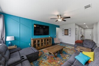 2009 Los Olivios Wy in Austin, TX - Building Photo - Building Photo