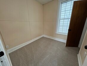 14 McElwain Ave, Unit 2F in Cohoes, NY - Building Photo - Building Photo