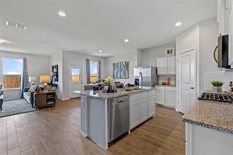 8520 Little Acorn Dr in Fort Worth, TX - Building Photo - Building Photo