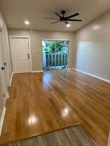 12245 SW 116th Ln in Miami, FL - Building Photo