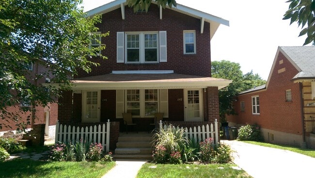 property at 1140 Moorlands Dr