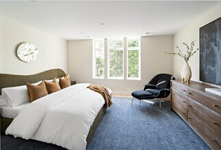 20 Kinmonth Rd in Newton, MA - Building Photo - Building Photo