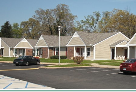 Autumnwood Heights in Keysville, VA - Foto de edificio