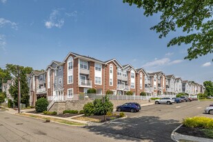 Liberty Terrace in East Rutherford, NJ - Building Photo