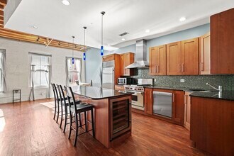 96 South St, Unit 3 in Boston, MA - Foto de edificio - Building Photo