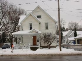 417 Cutler St in Allegan, MI - Building Photo