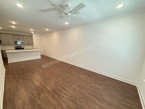714 Southview Dr in Oxford, MS - Building Photo - Building Photo