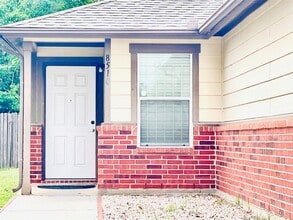 8510 Village Hollow Ln in Houston, TX - Building Photo - Building Photo