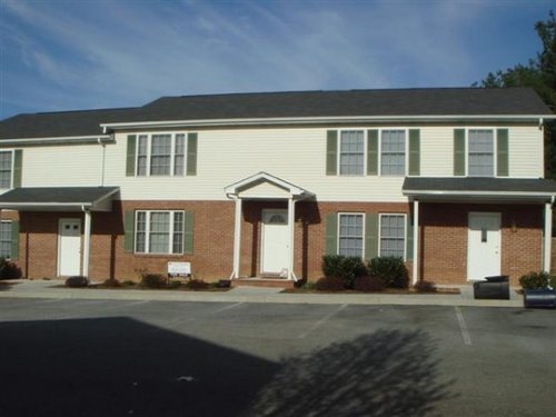 Haymaker Street Condominiums in Christiansburg, VA - Foto de edificio - Building Photo