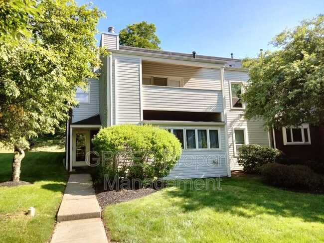 1306 Kenzie Rd in Pittsburgh, PA - Building Photo - Building Photo