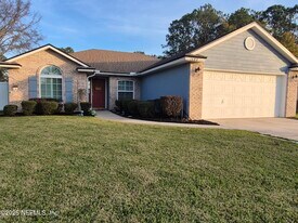 1688 Northglen Cir in Middleburg, FL - Building Photo