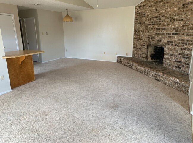 1601 Windward Dr in Killeen, TX - Foto de edificio - Building Photo