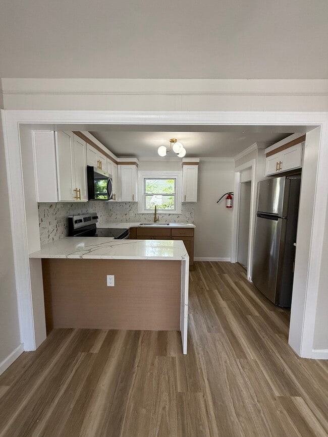 property at 1050 Alexander Dr