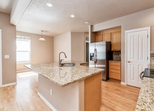 6110 North Point Bar Ln in Garden City, ID - Building Photo - Building Photo