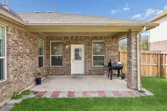 18126 Rustic Brook Ct in Cypress, TX - Building Photo - Building Photo