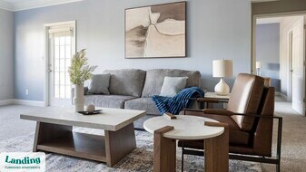 100 Crossing Blvd in Mcdonough, GA - Building Photo