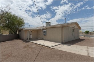 103 Helms Rd in El Paso, TX - Building Photo - Building Photo