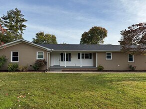 516 Claremoor Ave in Bowling Green, KY - Building Photo - Building Photo