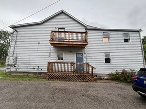 143 Hamilton Ave in Lorain, OH - Foto de edificio - Building Photo