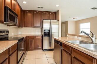 12652 Somerset Oaks St in Orlando, FL - Foto de edificio - Building Photo