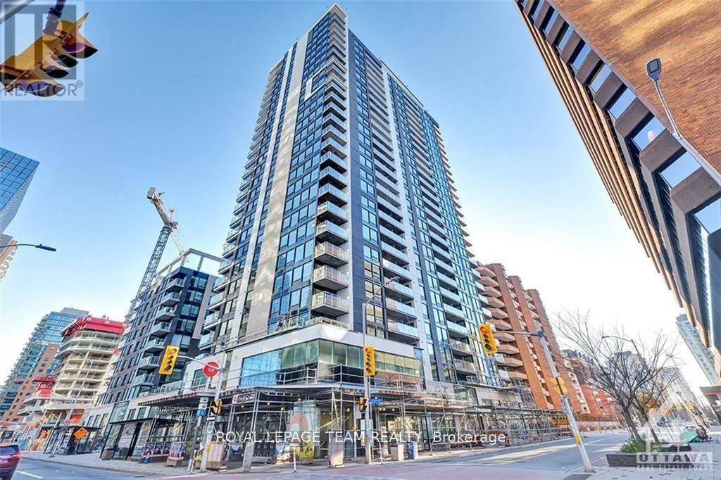 340-2340 Queen St in Ottawa, ON - Building Photo