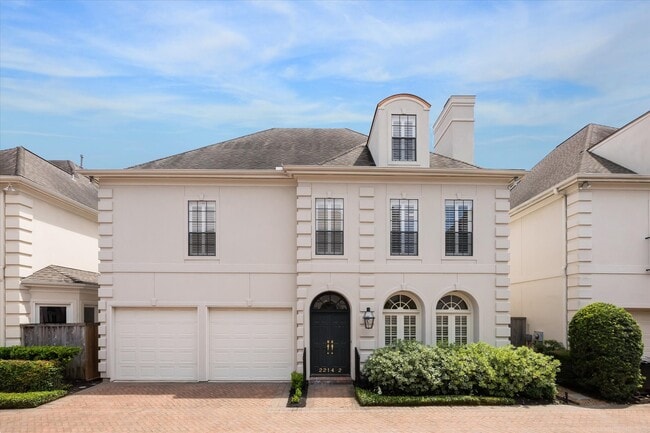 property at 2214 Potomac Dr