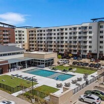 3130 Heritage Trl in Denton, TX - Building Photo