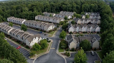 Carolina Creek in Greenville, NC - Building Photo - Building Photo