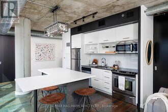 51 Trolley Cres in Toronto, ON - Building Photo - Building Photo