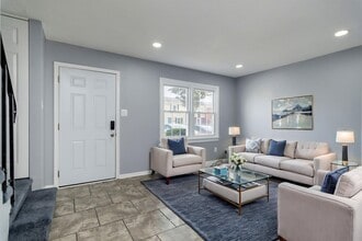 611 Denton Cir in Fredericksburg, VA - Building Photo - Building Photo