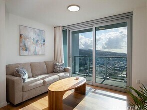 1515 Liona St in Honolulu, HI - Building Photo - Building Photo