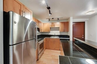 3661 Phinney Ave N in Seattle, WA - Building Photo - Building Photo
