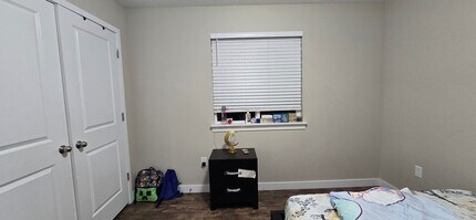 12728 S Quail Lake Dr in Riverton, UT - Foto de edificio - Building Photo