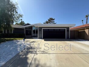 23 Sail Ct in Sacramento, CA - Building Photo - Building Photo