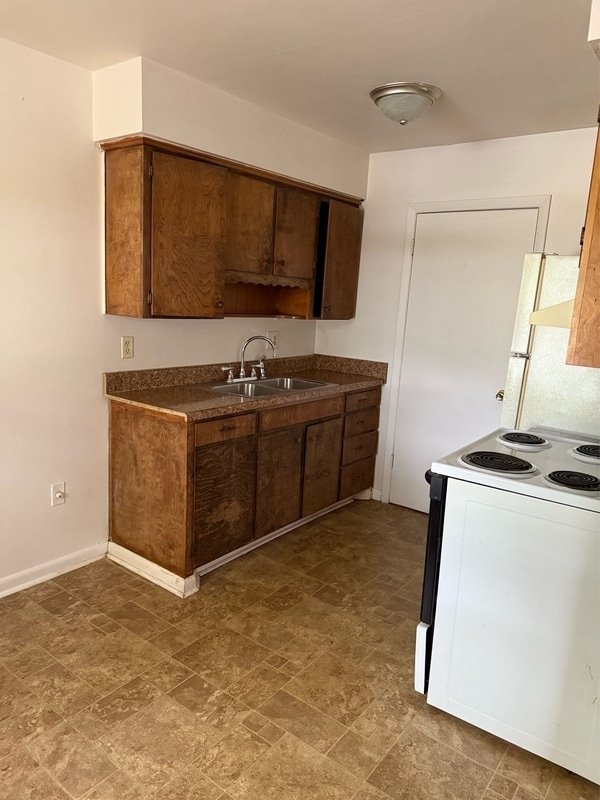 30 Culpepper Ave in Buchanan, VA - Building Photo - Building Photo