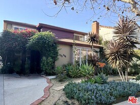 333 N Detroit St in Los Angeles, CA - Building Photo