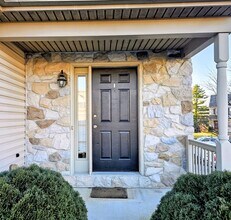 21 Granite Dr in East Earl, PA - Foto de edificio - Building Photo