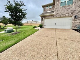 1045 Keswick Dr in Allen, TX - Building Photo