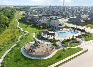 503 Stagg St in McKinney, TX - Building Photo - Building Photo