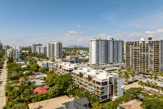 3030 N Ocean Blvd in Fort Lauderdale, FL - Building Photo - Building Photo